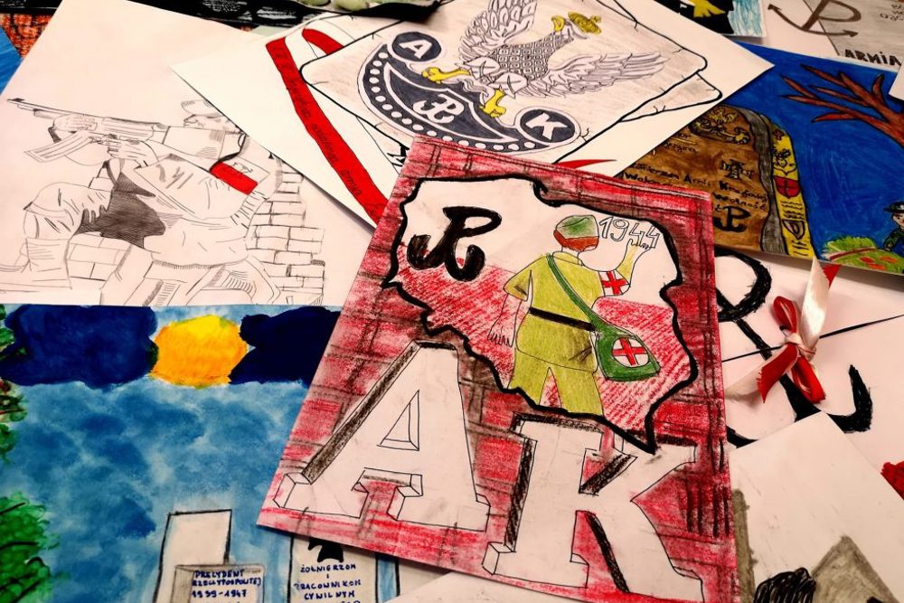 Gala podsumowująca ogólnopolski konkurs upamiętniający 80. rocznicę przekształcenia Związku Walki Zbrojnej w Armię Krajową pt. „AK80 – Największa Podziemna Armia Europy”.